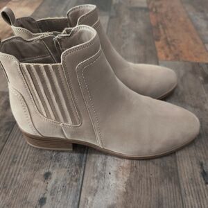 MIA Booties